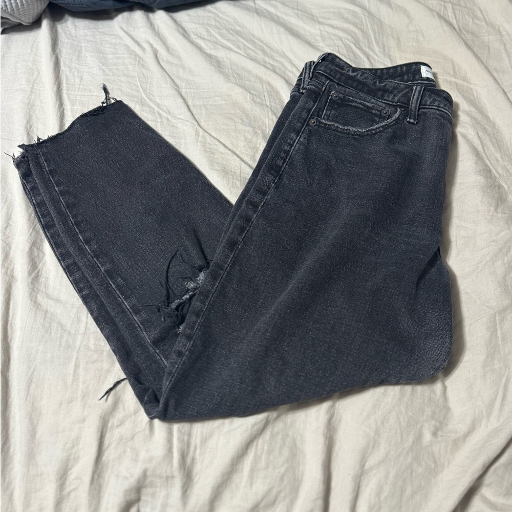 Abercrombie & Fitch Mom Jeans